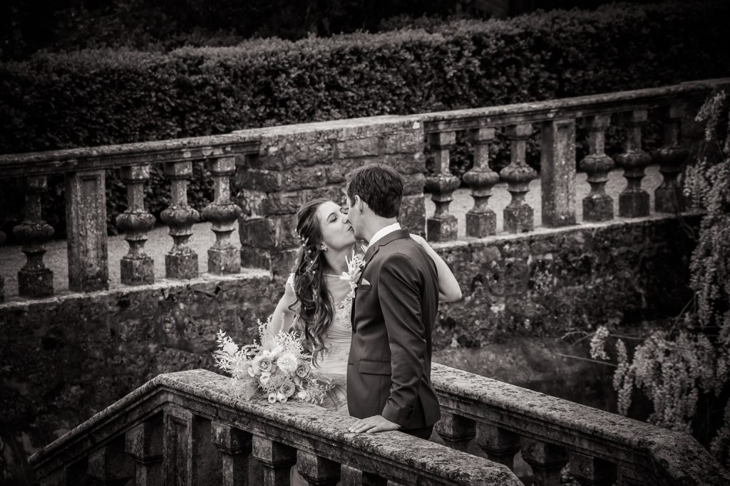 Poročno portretno fotografiranje poročni fotograf, poročno fotografiranje na gradu Štanjel