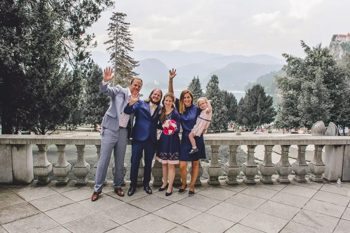 Poročni fotograf – Blejski Grad, Blejski Otok in Bled – poročno fotografiranje