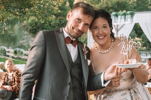 Poročni fotograf - Poročno fotografiranje na Polhograjski graščini ( Polhov Gradec )